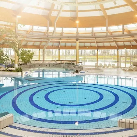 Meeresblickresidenzen Nr 54 Mit Sauna- Und Schwimmbadnutzung Im Ahoi Sellin