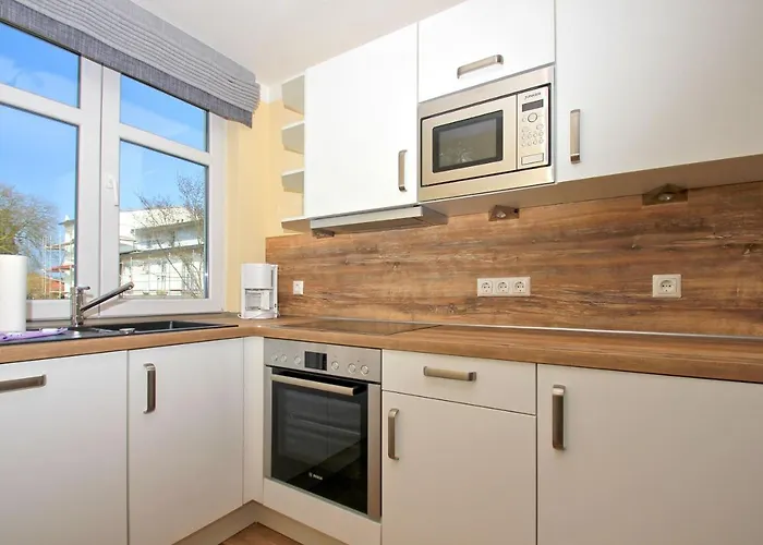 Appartement Balkon, Gratis Nutzung Vom Ahoi Erlebnisbad Und Sauna In Sellin - Meeresblick 54 Goehren (Ruegen)